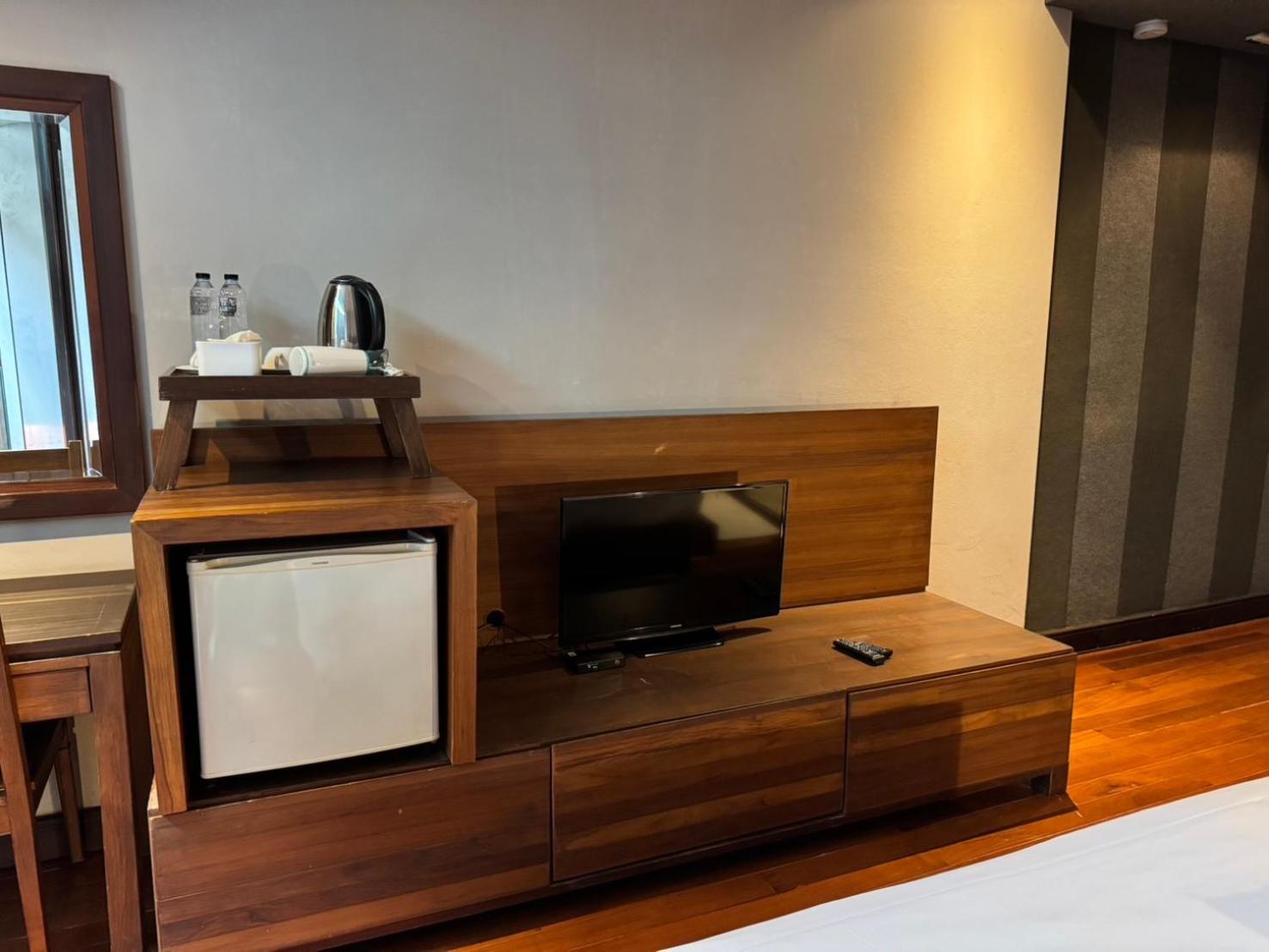 Wish Inn Silom - วิช อินน์ สีลม X Bangkok Exterior photo